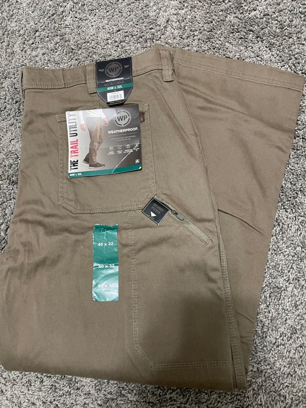 Weatherproof Men’s Cargo Pants in Olive